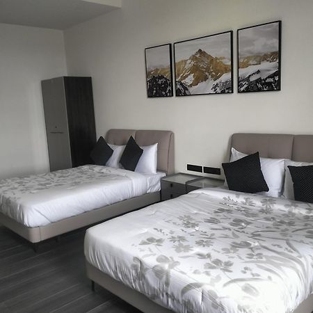 Atmosfera Bengaluru, India Aparthotel Luaran gambar